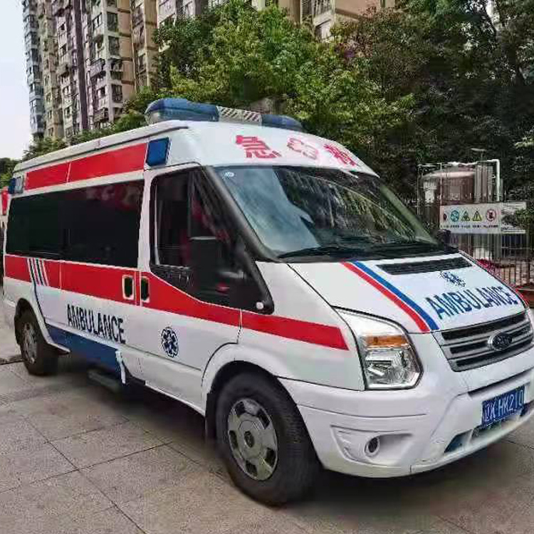 崂山长途救护车护送病人返乡